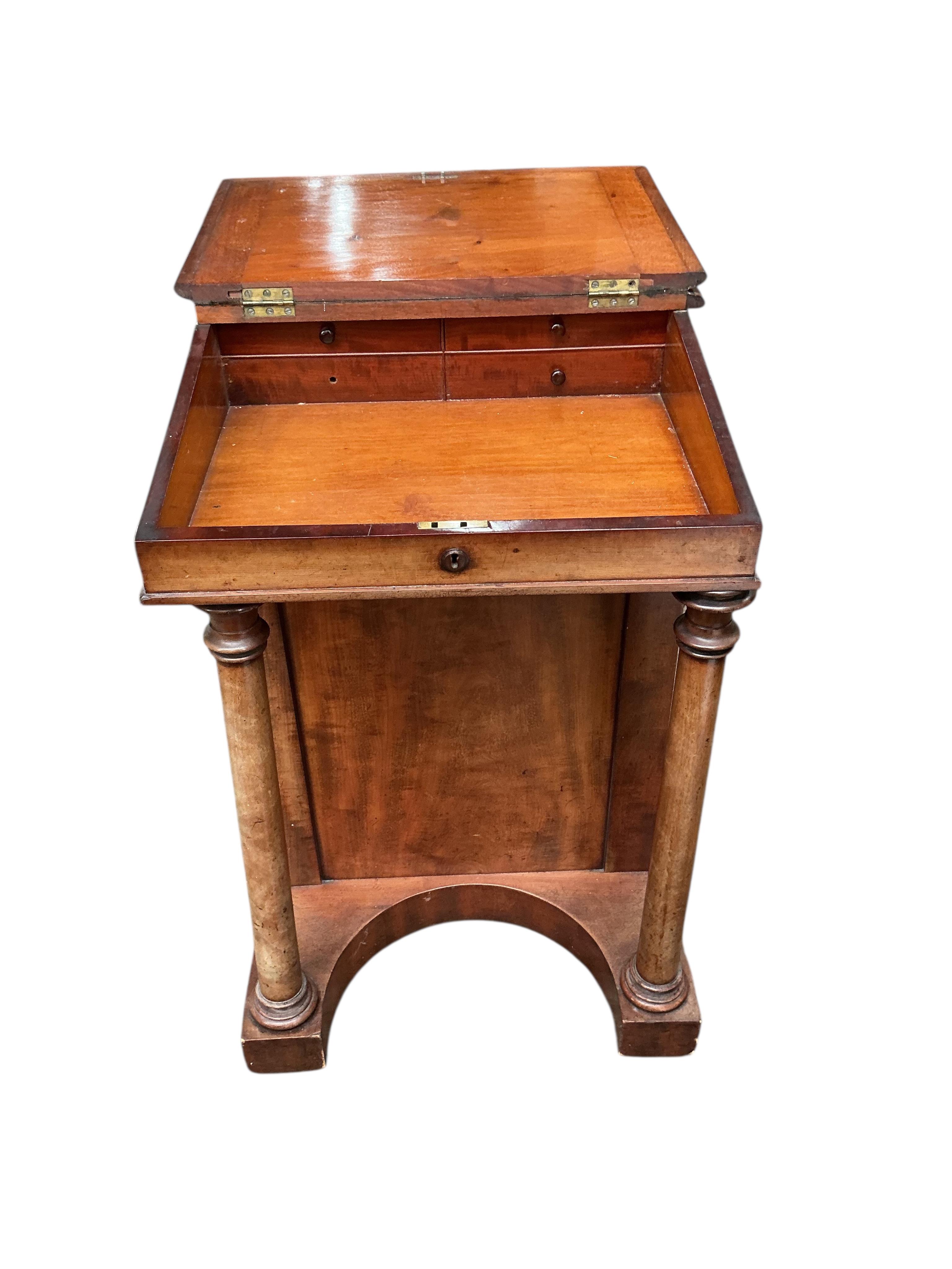 An early Victorian mahogany Davenport, width 54cm, depth 53cm, height 80cm